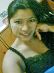 good-looking Singapore girl Vhine from Singapore SG13