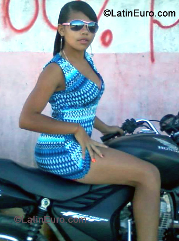 Date this exotic Brazil girl Maria from Araripina BR7361