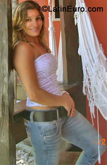 Date this pretty Brazil girl Juliana from Sao Joao Evangelista BR7258