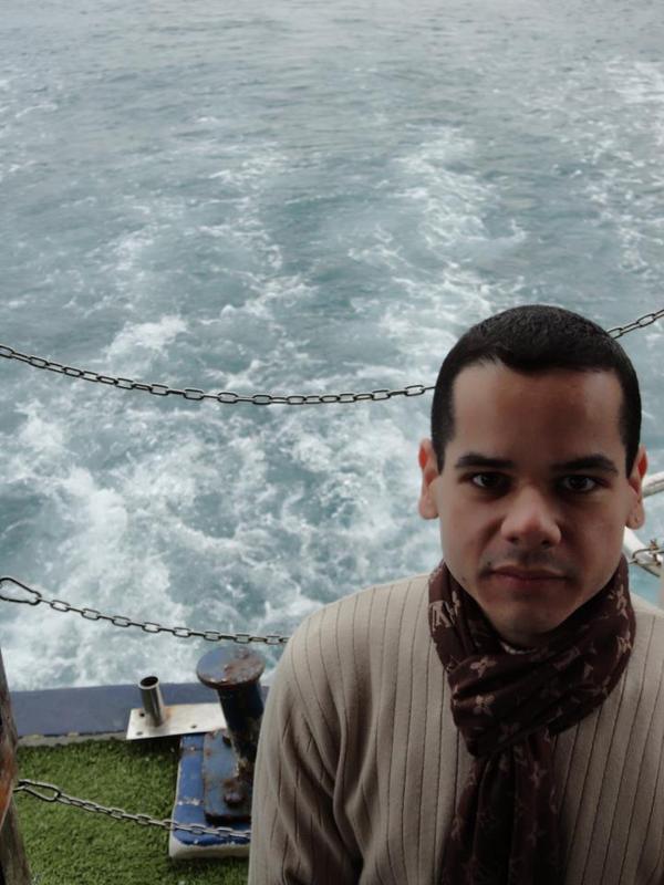 Date this nice looking Brazil man Thiago from Rio De Janeiro BR7275