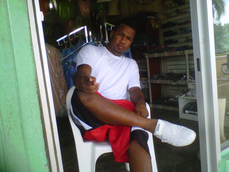 Date this fun Dominican Republic man Juan luis alcan from Santo Domingo DO13672