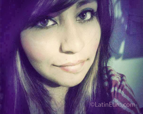 Date this cute Mexico girl Sylvia from Hermosillo MX831