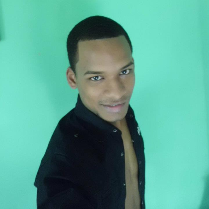Date this hard body Dominican Republic man Francisco javie from Santo Domingo DO14177