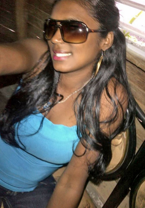 Date this beautiful Dominican Republic girl En from Moca DO14310
