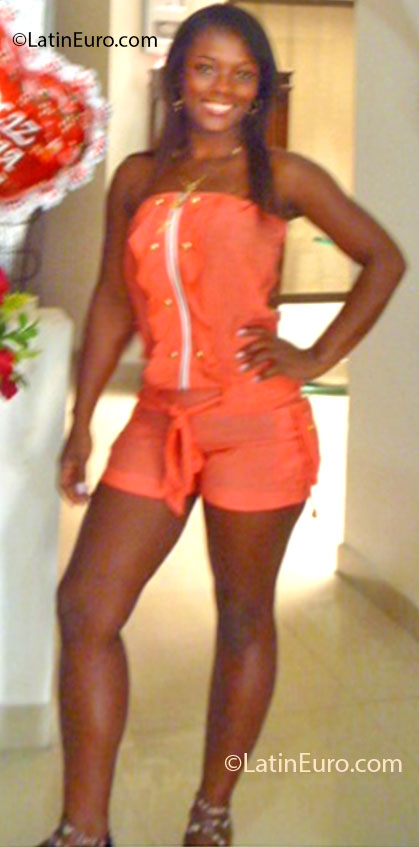 Date this lovely Colombia girl CLAIRE from Cali CO22347