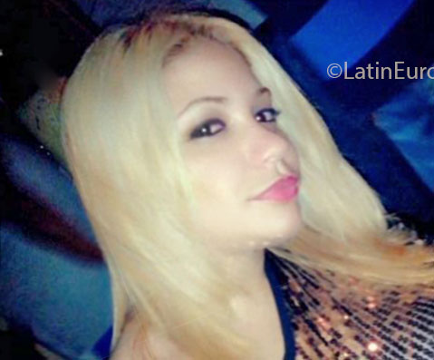 Date this gorgeous Dominican Republic girl Jasmin from Santiago Rd DO14357