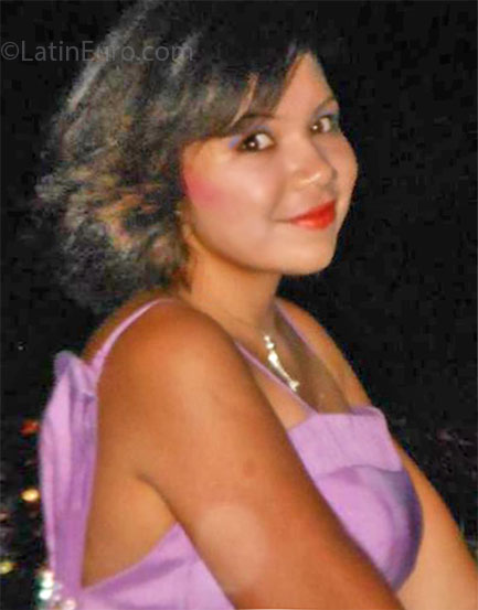 Date this delightful Mexico girl Stefani from Morelia MX862