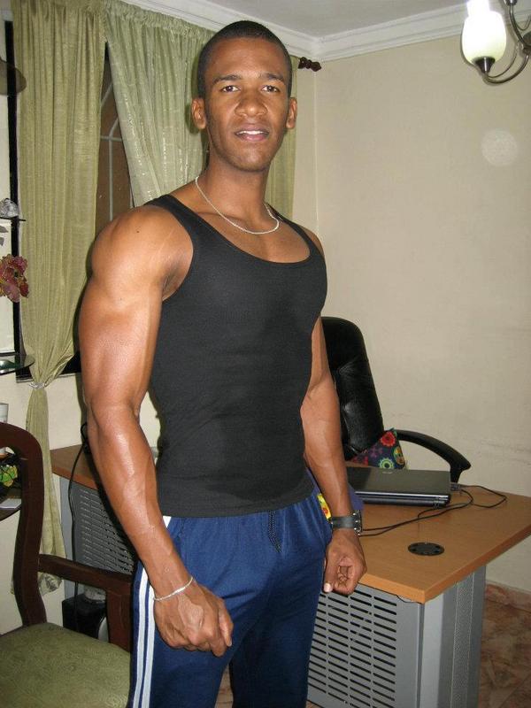 Date this charming Dominican Republic man Jhonny from Santo Domingo DO14717