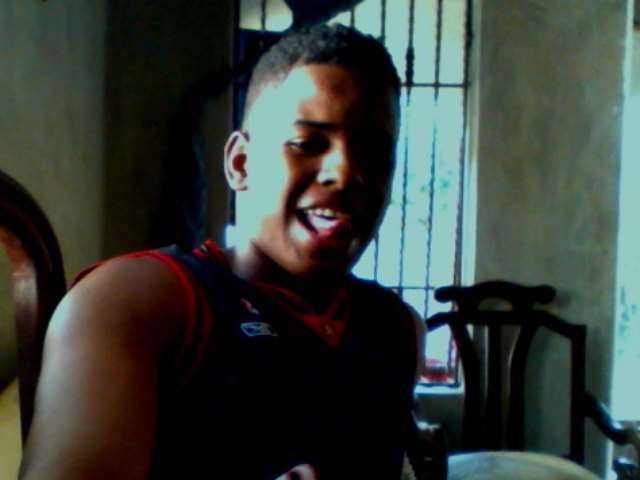 Date this funny Dominican Republic man Rafael frias from Santo Dimingo DO14888