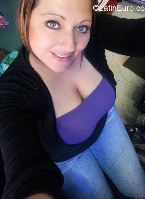 Date this georgeous Colombia girl Nina marcela from Bogota CO12533