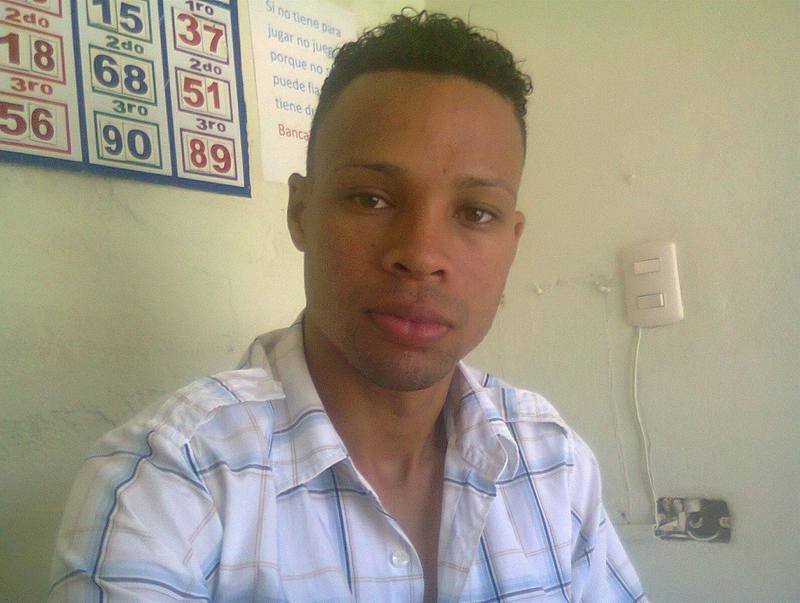 Date this foxy Dominican Republic man Juan carlos ros from La Vega DO15329