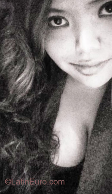Date this gorgeous Mexico girl Brenda from Guadalajara MX996