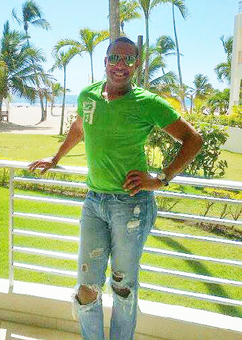 Date this sensual Dominican Republic man Miguel Angel from Santo Domingo DO15557