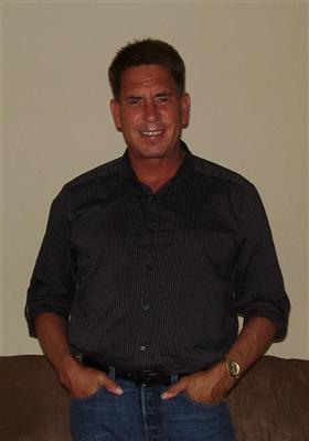 Date this foxy United States man Ben from Concord US14194