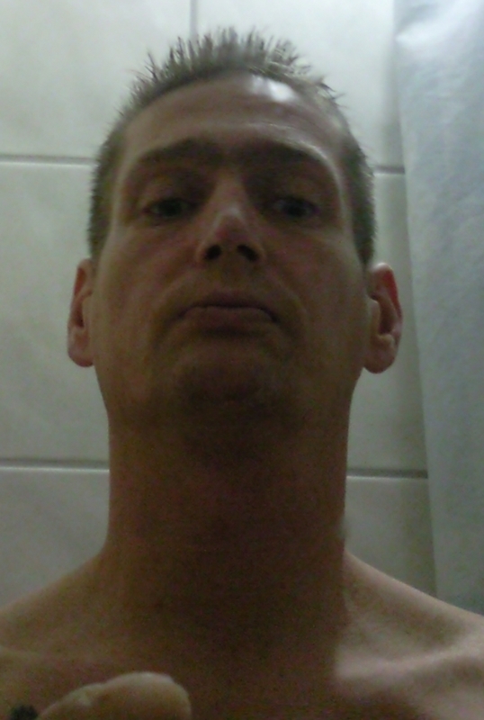 Date this good-looking Netherlands man Steff from Bergeijk NL228