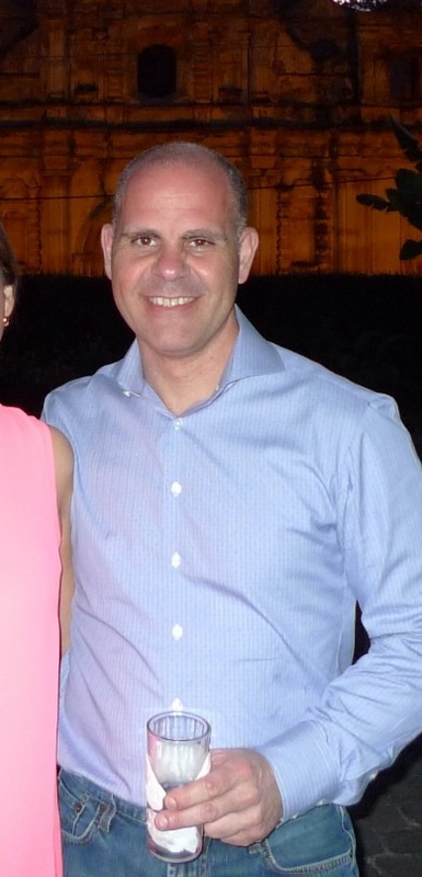 Date this lovely United States man Ikapos from Miami US14225