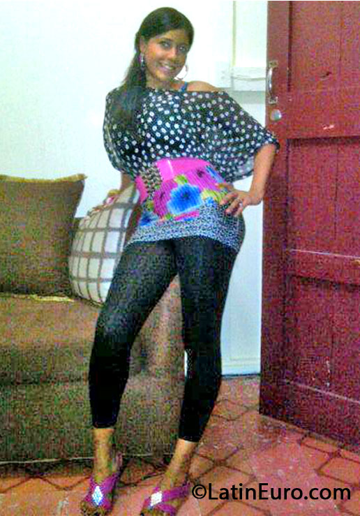 Date this tall Dominican Republic girl Yaely lara from San Cristobal DO16131