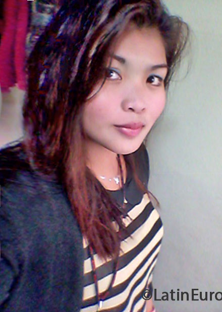 Date this hot Philippines girl Harlene from Manila PH574