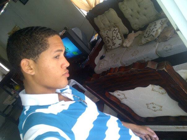 Date this georgeous Dominican Republic man Jean carlos from Sanchez Ramirez DO16433