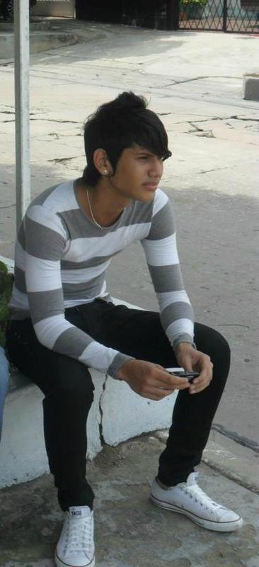Date this pretty Colombia man Andres from Barranquilla CO13388