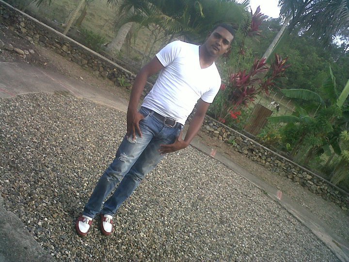Date this hard body Dominican Republic man Harvey marte from La Vega DO16435