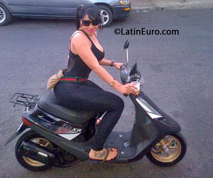 Date this good-looking Dominican Republic girl Fanny from puerto plata DO16465