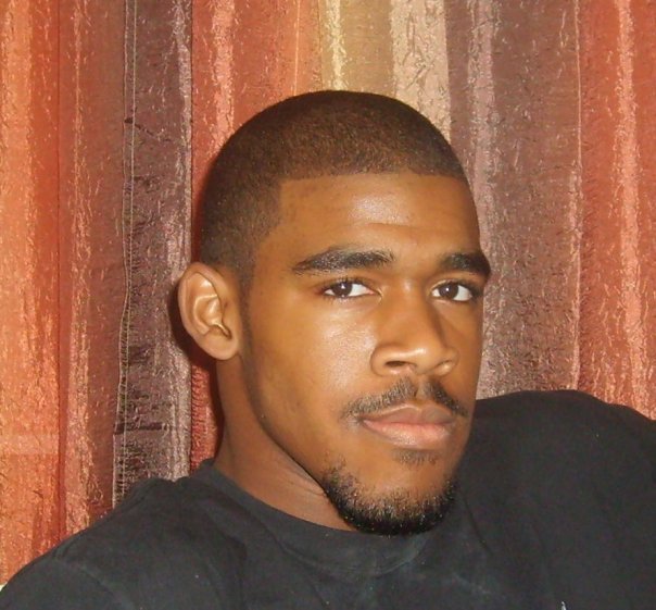 Date this exotic United States man J.D. from Fort Myers US14395