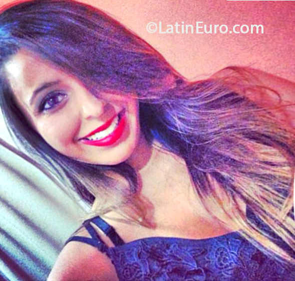 Date this cute Brazil girl Eduarda from Joinville BR7961