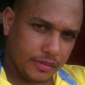 Date this hard body Dominican Republic man Esterling from Santiago DO16771