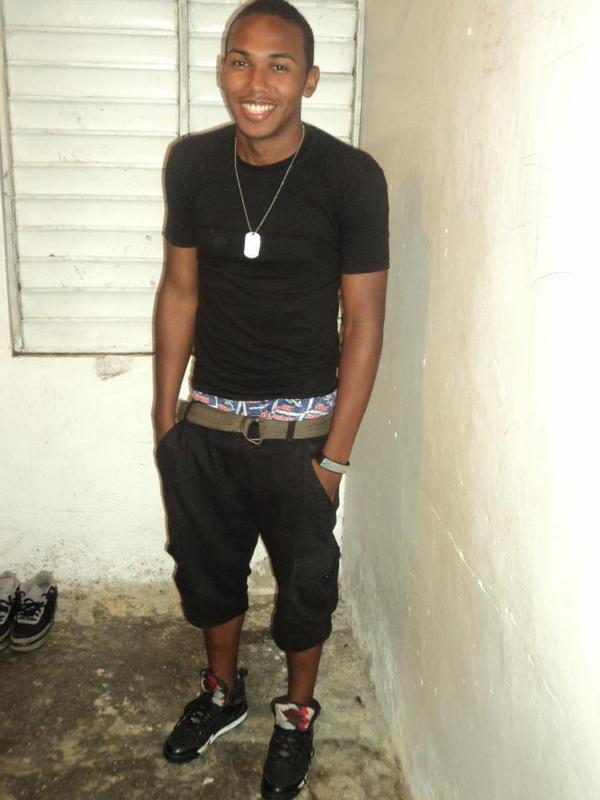 Date this nice looking Dominican Republic man Michael josias from San Pedro De Macoris DO16804