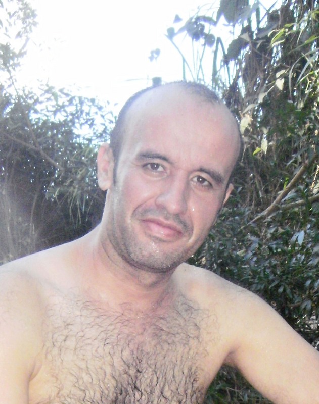 Date this pretty Colombia man Santiago from Ibague CO13760