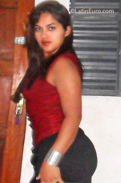 Date this young Brazil girl Val from Santana BR8073