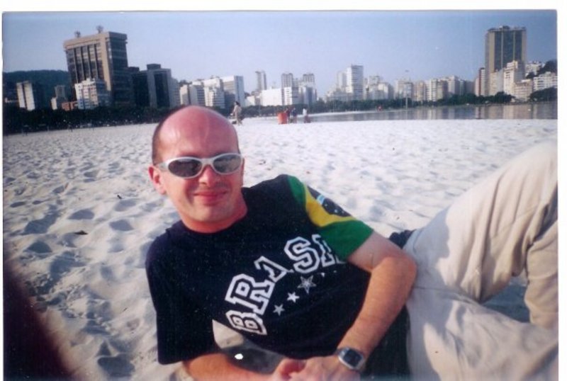 Date this happy France man THIERRY from Paris FR198
