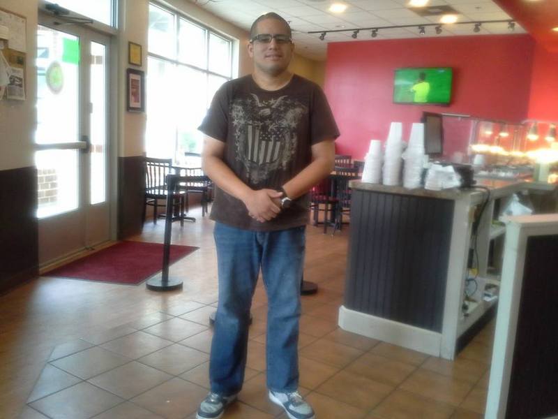Date this hard body United States man Chrisperez from Arlington US14530