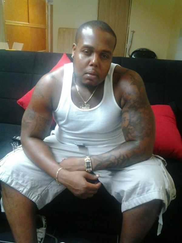 Date this funny United States man Deshon from Brooklyn US14574