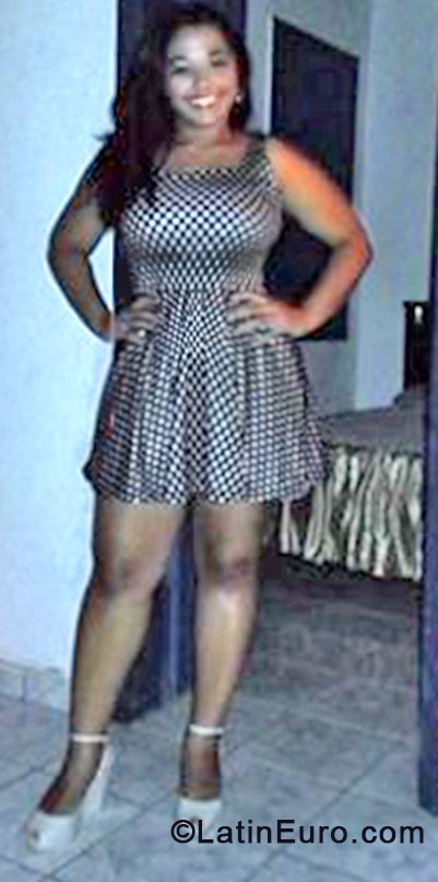 Date this voluptuous Brazil girl Ana Maria from Rio De Janeiro BR8151