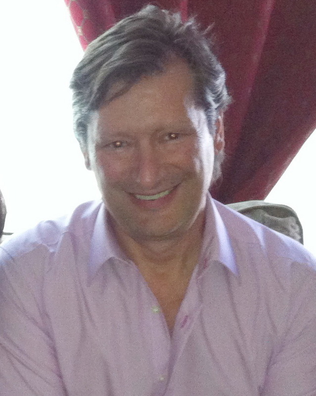 Date this athletic Canada man Alain from Montreal CA596