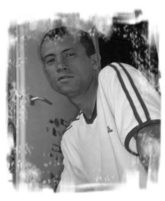 Date this nice looking Netherlands man Robert from Ede NL236