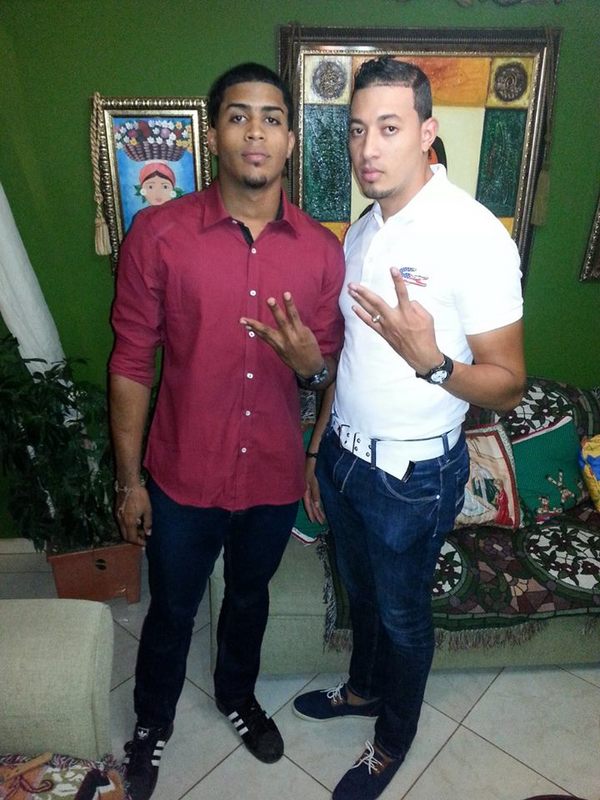 Date this voluptuous Puerto Rico man Kiki Joung from Santo Domingo PR128