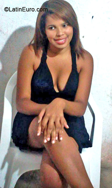 Date this sultry Brazil girl Carina from Sao Paulo BR8272