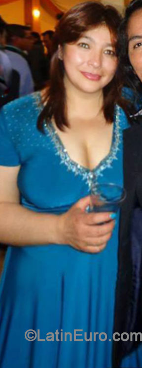 Date this young Peru girl Gihana from Piura PE858