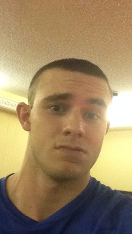Date this sensual United States man Dylan2020 from Muscle Shoals US14700