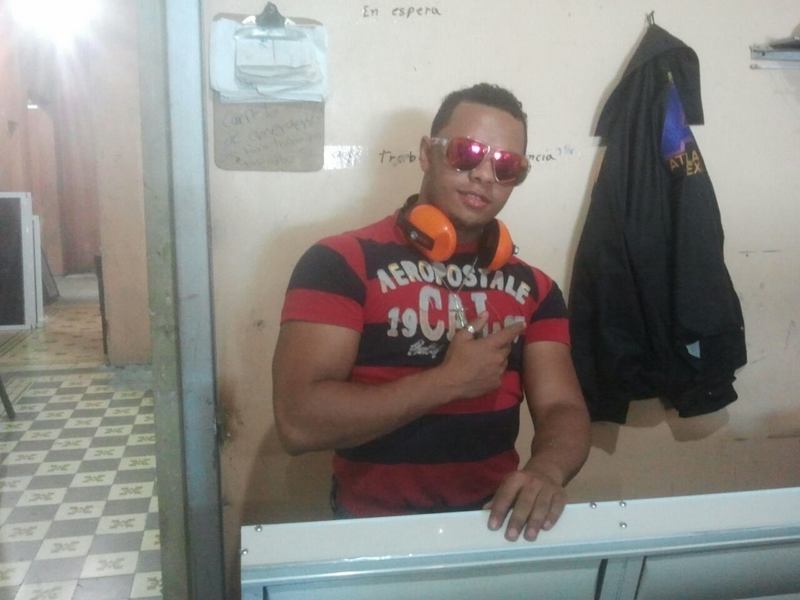 Date this fun Dominican Republic man Yordy from La Vega DO17957