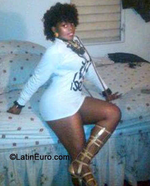 Date this funny Jamaica girl Tifania from Kingston JM1478