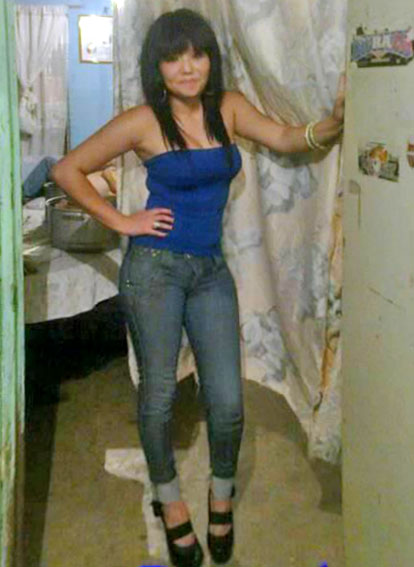 Date this happy Mexico girl Maria from Guanajato MX1256