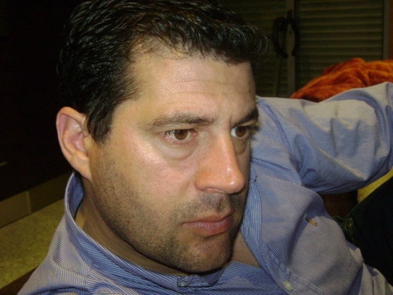 Date this foxy United States man Dennis from Los US14777