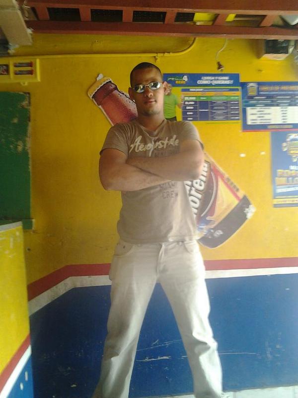 Date this voluptuous Dominican Republic man Josemanulzapata from Santia De Los Caballero DO18510