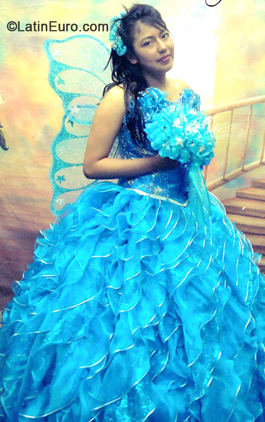 Date this fun Mexico girl Damaris from Toluca MX1282