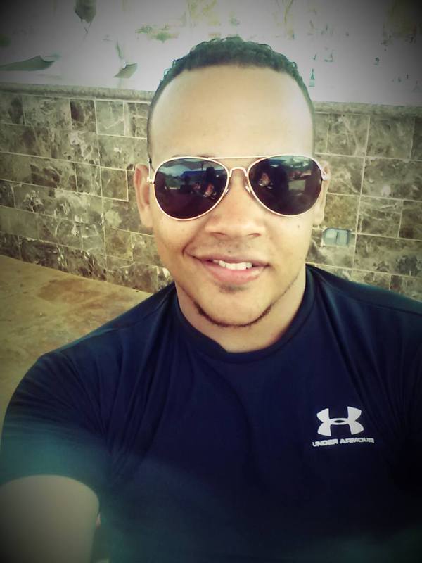 Date this hard body Dominican Republic man Luis from Santo Domingo DO18959