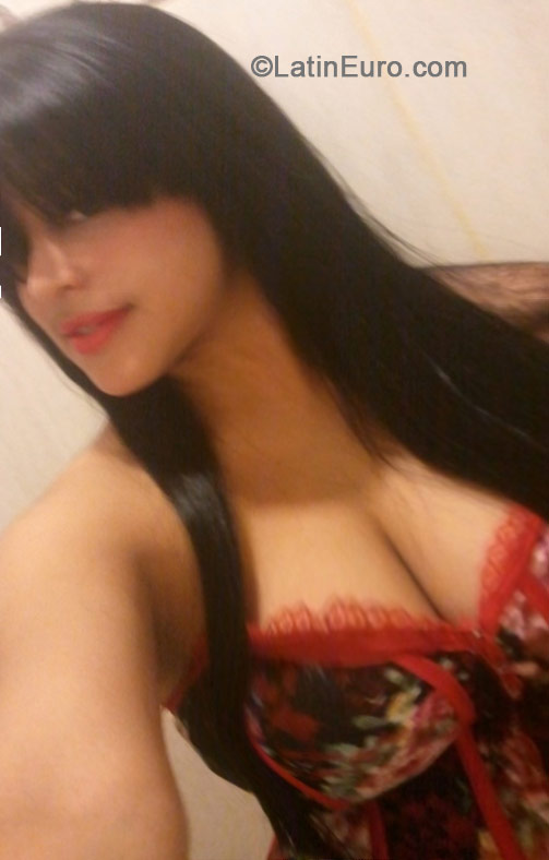 Date this beautiful Dominican Republic girl Aneris from La Vega DO23052